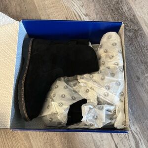 Brand New Birkenstock Upsalla Black Winter Boots